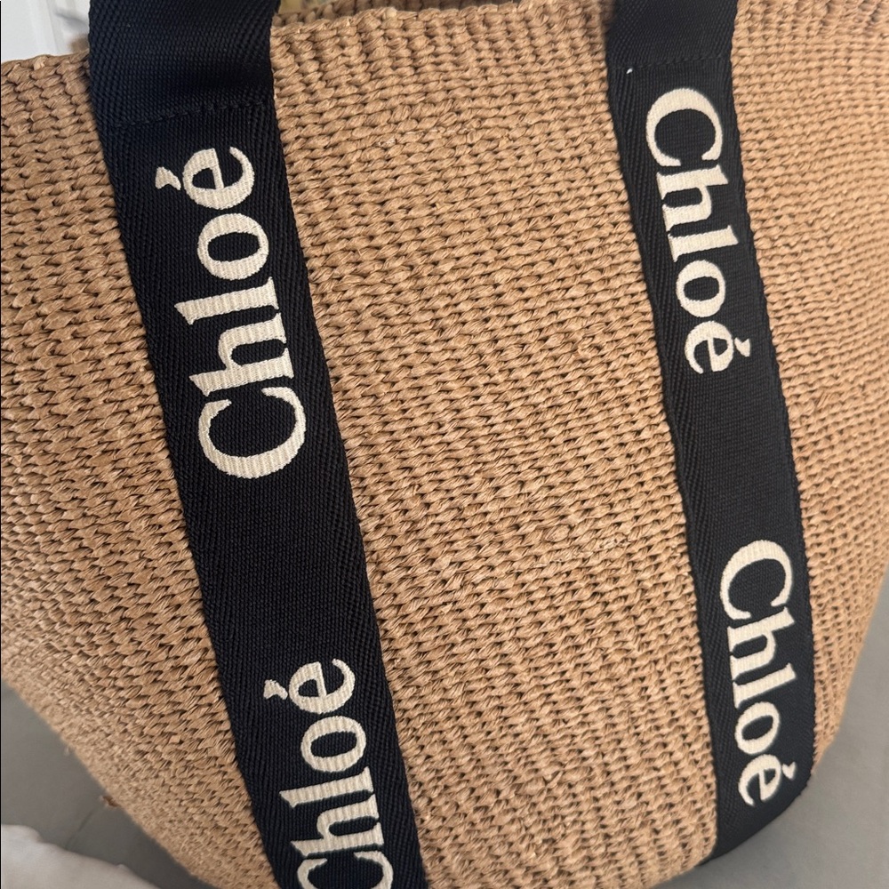 Chloe Tan and Black Shoulder Bag - Picture 4 of 6